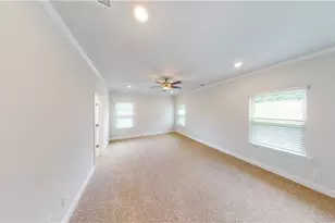 1024 Holliday Passs, Griffin, GA 30223 - Photo 11