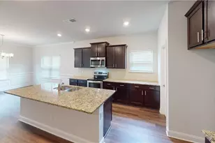 1024 Holliday Passs, Griffin, GA 30223 - Photo 5