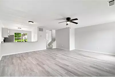 366 N Beach Court, Riverdale, GA 30274 - Photo 11