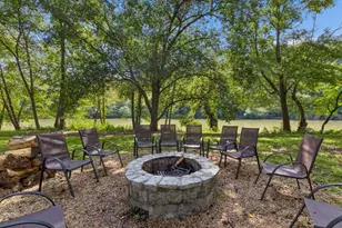 1147 Riverbend Club Dr SE, Atlanta, GA 30339 - Photo 31