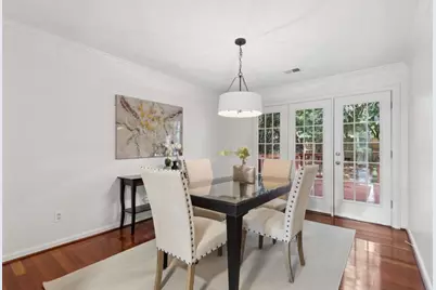 1147 Riverbend Club Drive SE, Atlanta, GA 30339 - Photo 7