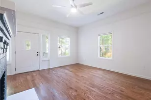 1402 Graham St SW, Atlanta, GA 30310 - Photo 7