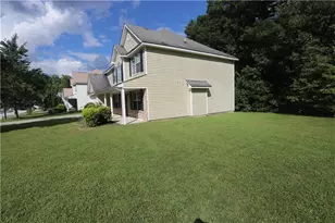 156 Shadowhill Ln, Loganville, GA 30052 - Photo 3