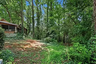 4295 Autumn Hill Dr, Stone Mountain, GA 30083 - Photo 33