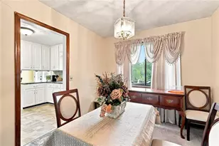 1371 Elsmere Ln, Riverdale, GA 30296 - Photo 5