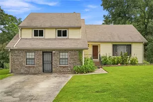 1371 Elsmere Ln, Riverdale, GA 30296 - Photo 1