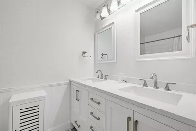 703 Woodcliff Drive, Sandy Springs, GA 30350 - Photo 15