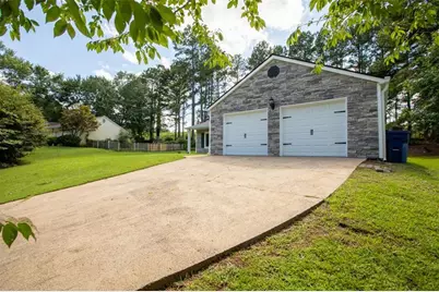 908 River Rock Drive, Woodstock, GA 30188 - Photo 5
