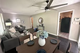 1900 Meadow Ln, Decatur, GA 30032 - Photo 3