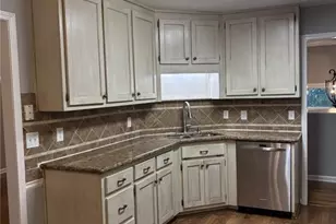 5045 Bayberry Ct, Cumming, GA 30040 - Photo 11
