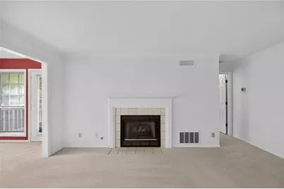 1010 Gettysburg Place, Sandy Springs, GA 30350 - Photo 5