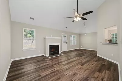 7650 Summit Trail, Riverdale, GA 30274 - Photo 5