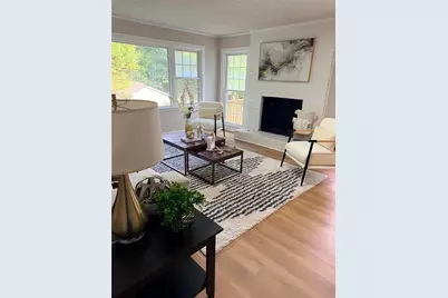492 S Susan Creek Drive, Stone Mountain, GA 30083 - Photo 5