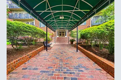 28402 Plantation Drive NE, Atlanta, GA 30324 - Photo 3