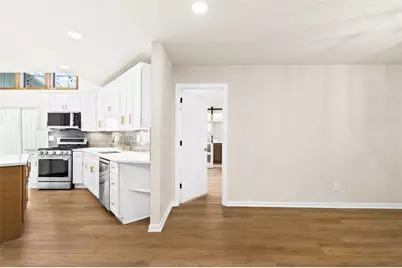 6166 Stadium Court, Peachtree Corners, GA 30092 - Photo 13