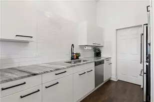 3820 Roswell Rd NE, Atlanta, GA 30342 - Photo 9