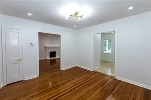 1311 Roxboro Dr, Atlanta, GA 30324 - Photo 11