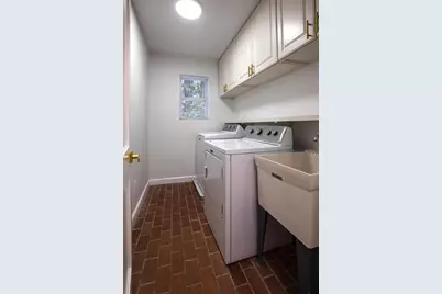1311 Roxboro Drive, Atlanta, GA 30324 - Photo 29