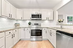 5527 Bridge Pointe Dr, Alpharetta, GA 30005 - Photo 11