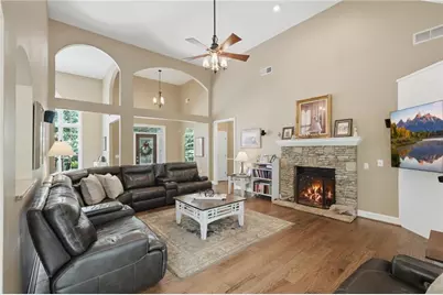 8665 Bay Drive, Gainesville, GA 30506 - Photo 15