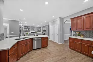 3898 Heritage Oaks Dr SW, Powder Springs, GA 30127 - Photo 11