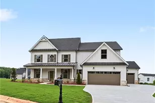 5809 Woodland Park Ct, Jefferson, GA 30549 - Photo 3