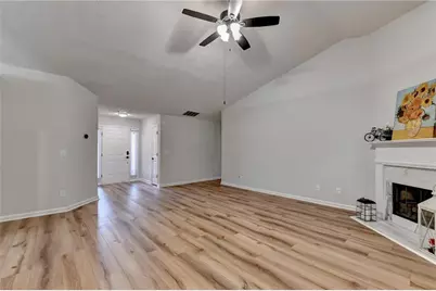 1581 Highland Bluff Court, Suwanee, GA 30024 - Photo 13