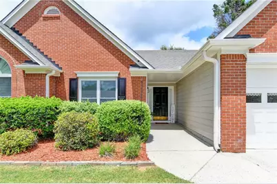 1581 Highland Bluff Court, Suwanee, GA 30024 - Photo 3