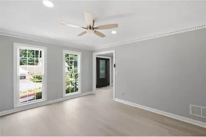 24 Planters Drive SW, Lilburn, GA 30047 - Photo 7