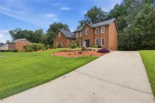 24 Planters Dr SW, Lilburn, GA 30047 - Photo 43