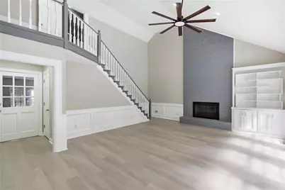 24 Planters Drive SW, Lilburn, GA 30047 - Photo 15