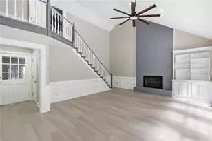 24 Planters Dr SW, Lilburn, GA 30047 - Photo 15