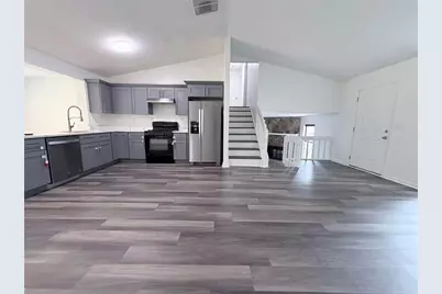 944 Sweetwater Circle, Lawrenceville, GA 30044 - Photo 5