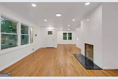 1382 Childress Drive, Atlanta, GA 30311 - Photo 3