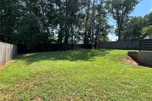 851 Shore Dr, Lithonia, GA 30058 - Photo 39