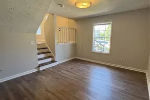 851 Shore Dr, Lithonia, GA 30058 - Photo 15