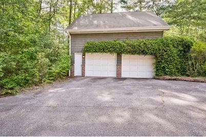 3189 Spring Lake Dr NE, Conyers, GA 30013 - Photo 79