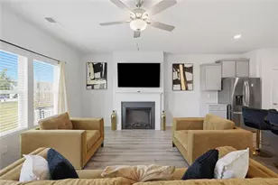 2150 Dougherty Pl, Hampton, GA 30228 - Photo 5