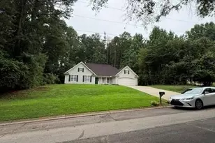 644 Laufin Ct, Lawrenceville, GA 39943 - Photo 3