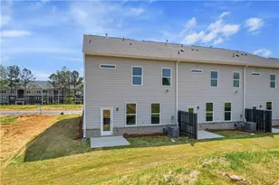 3665 Donovan Cir, Loganville, GA 30052 - Photo 27