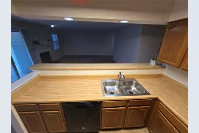 113 Hampshire Court #113, Avondale Estates, GA 30002 - Photo 11