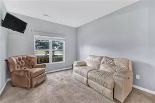 8438 Hillspire Dr, Douglasville, GA 30134 - Photo 3