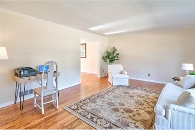 4010 Mansion Drive, Marietta, GA 30062 - Photo 7