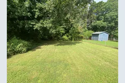 5335 Lee Cir, Forest Park, GA 30297 - Photo 9