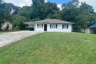 5335 Lee Cir, Forest Park, GA 30297 - Photo 3