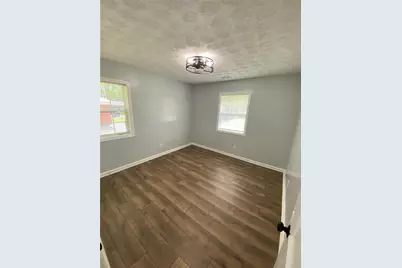 5335 Lee Cir, Forest Park, GA 30297 - Photo 17