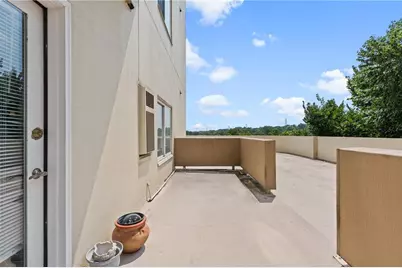 2161 Peachtree Road NE, Atlanta, GA 30309 - Photo 25