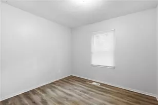 2197 Swallow Cir SE, Atlanta, GA 30315 - Photo 19