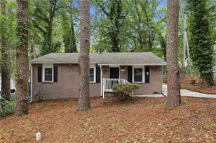 2197 Swallow Cir SE, Atlanta, GA 30315 - Photo 1