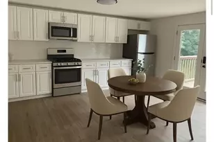 4941 Isle Royal Ct, Stone Mountain, GA 30088 - Photo 5
